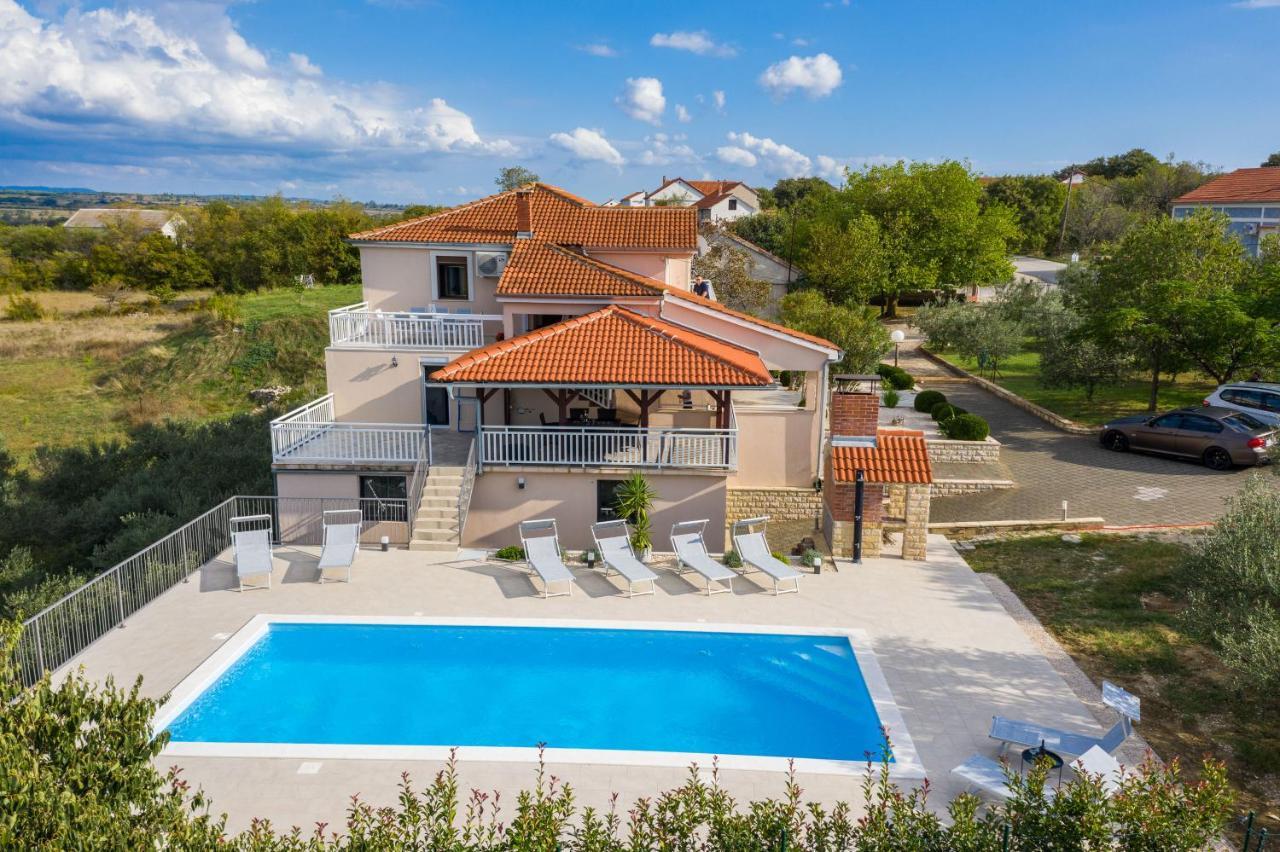 Luna Apartamento Zadar